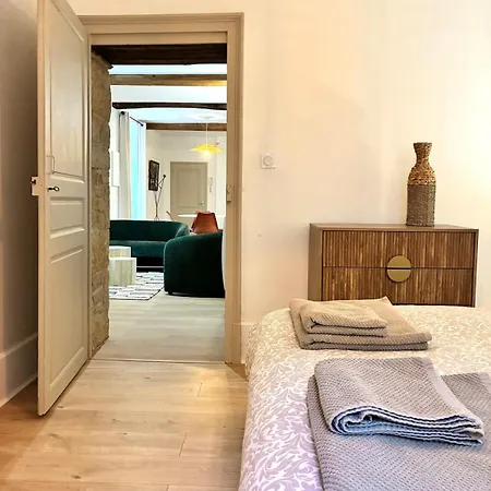 De 60m2 Avec 2 Au Coeur De Apartman Dijon